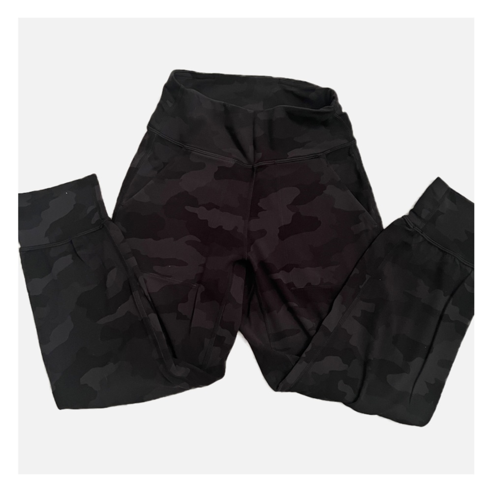 Lululemon Align Crop Joggers